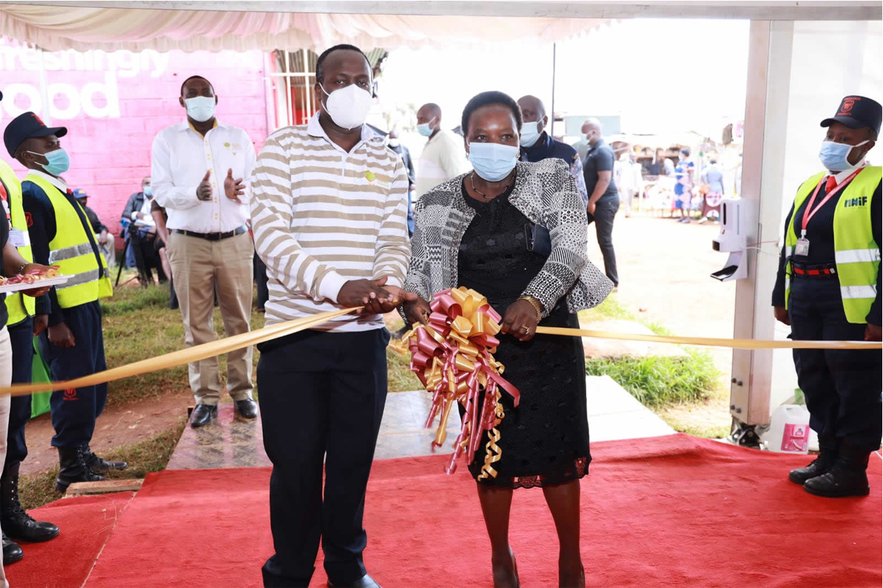 The Chief Guest Madam Margaret Macharia, Nyeri CEC Education and Sports with Mr. Godfrey Kiptum, Commissioner of Insurance & CEO, IRA officially opening a 3-day Nyeri Open day organized by IRA at the Whispers Park.